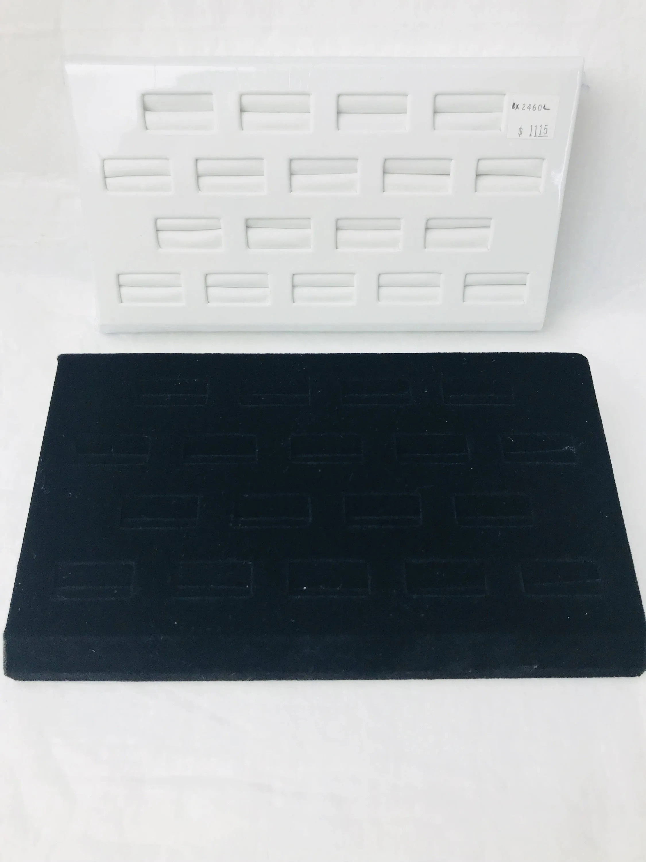 18-Slot Ring Tray