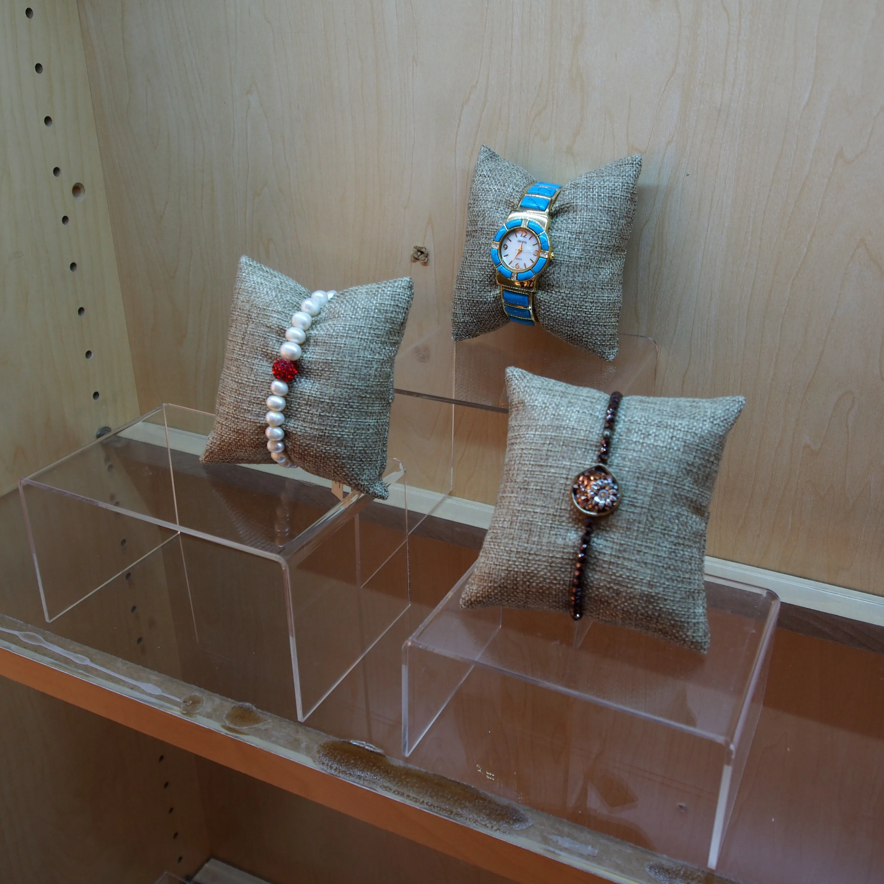 4" Burlap Fabric Pillow Displays