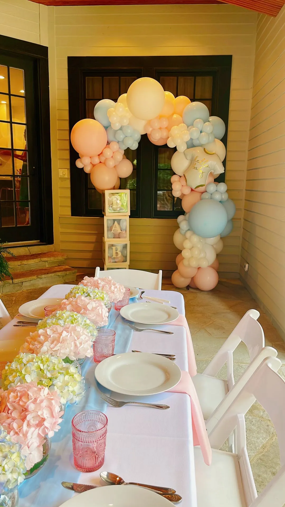 7’ Gold Arch Backdrop Stand Rental