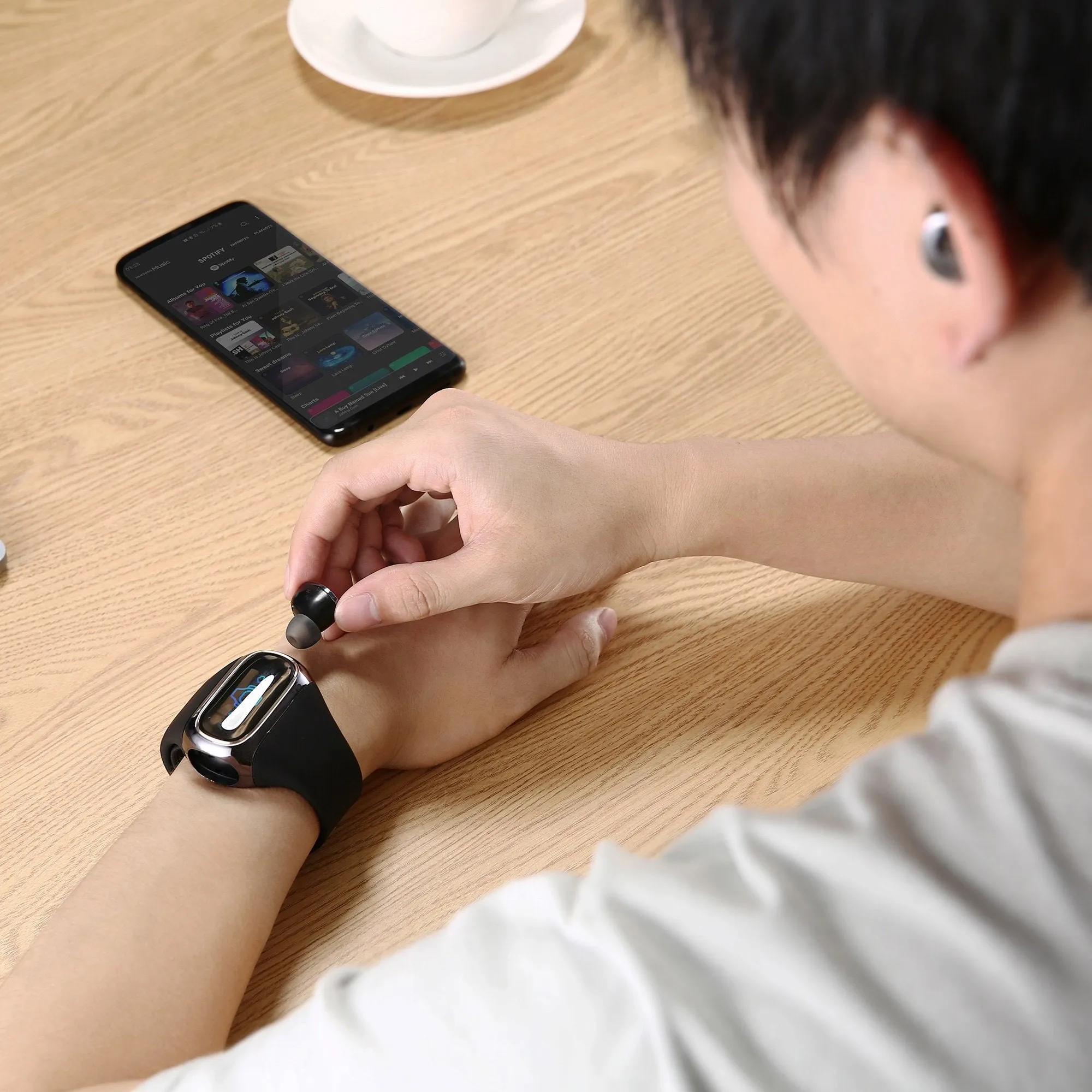 Aipower Wireless Earbuds & Fitness Tracker
