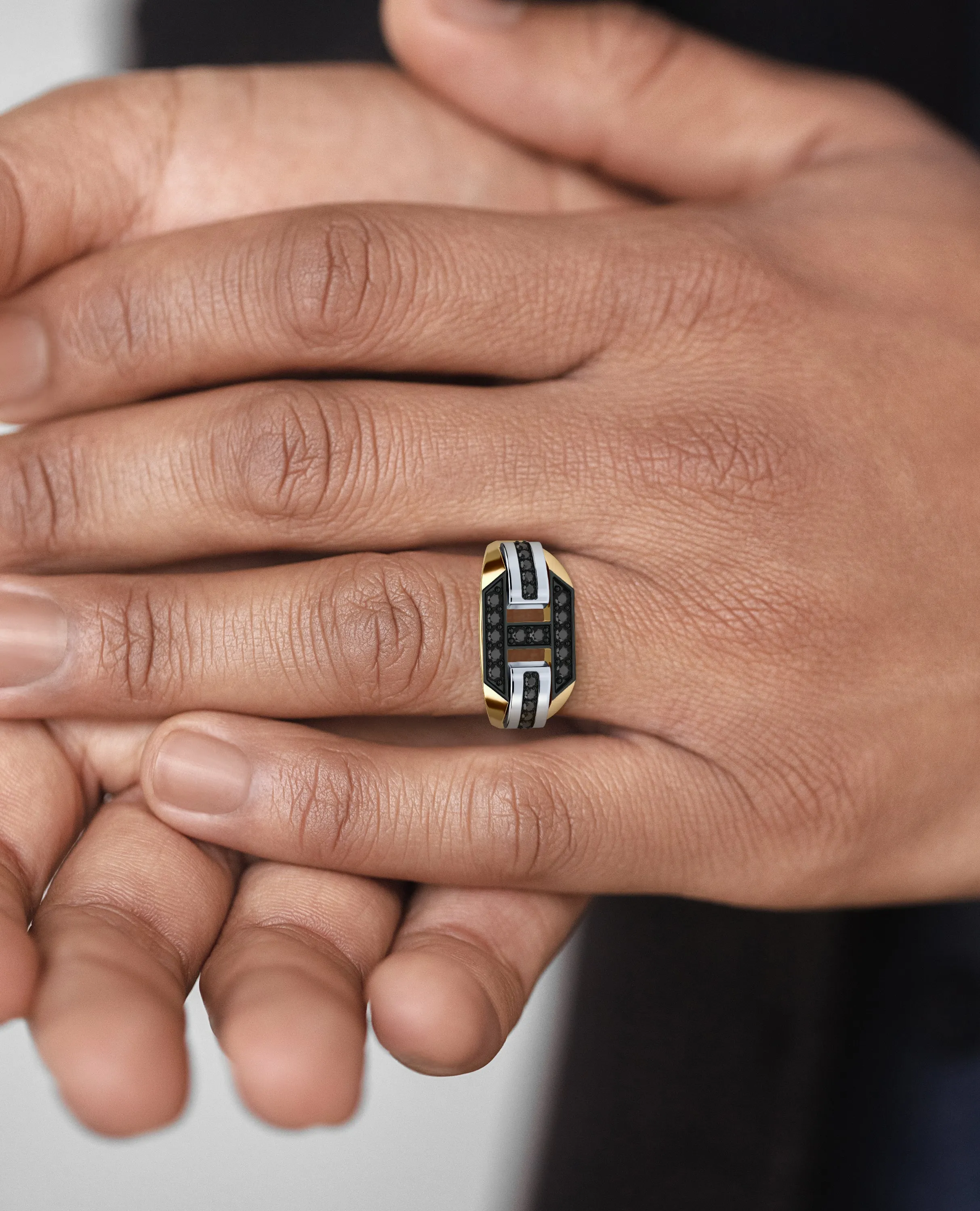 BRIGGS Gold Signet Ring with 0.35ct Black Diamonds