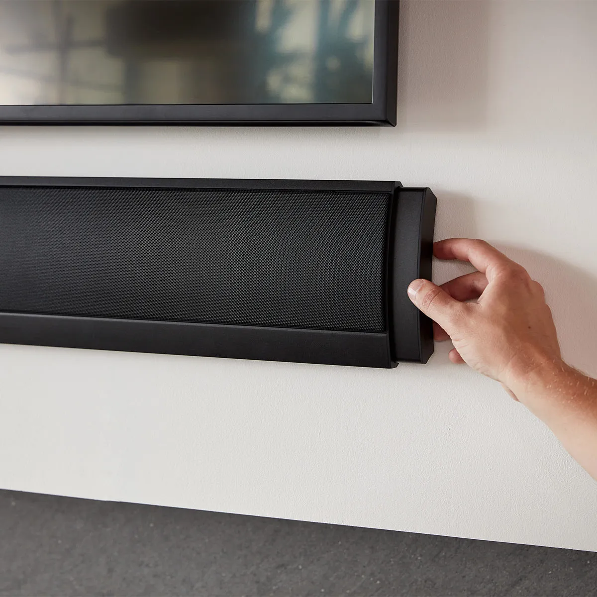 Definitive Technology Mythos 3C-75 Indoor/Outdoor On-Wall Passive Soundbar