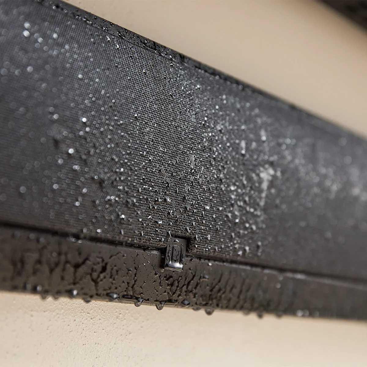 Definitive Technology Mythos 3C-75 Indoor/Outdoor On-Wall Passive Soundbar