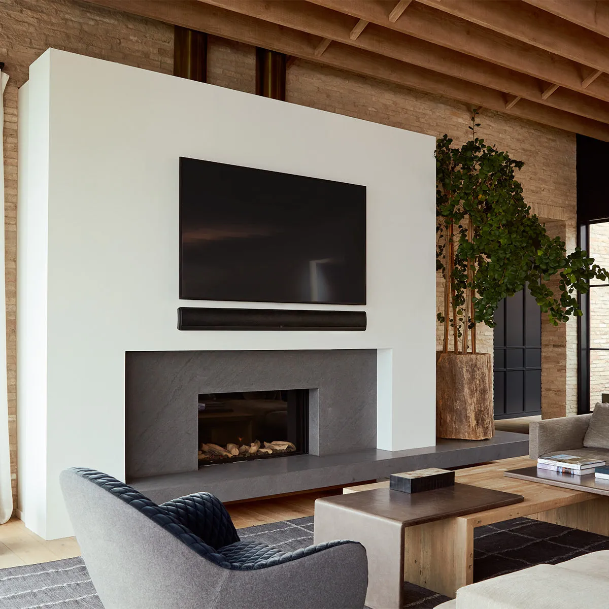 Definitive Technology Mythos 3C-75 Indoor/Outdoor On-Wall Passive Soundbar