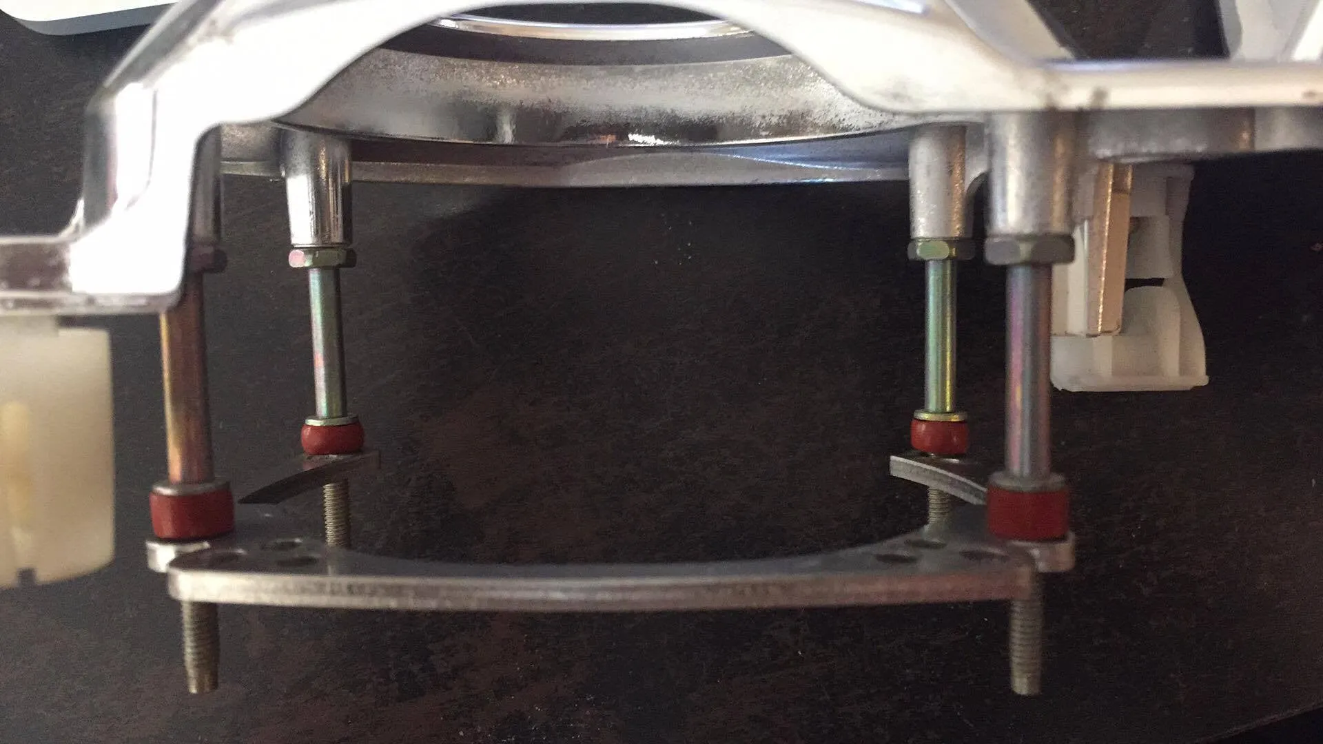 E55 to G5/5.0 Retrofit C-Brackets