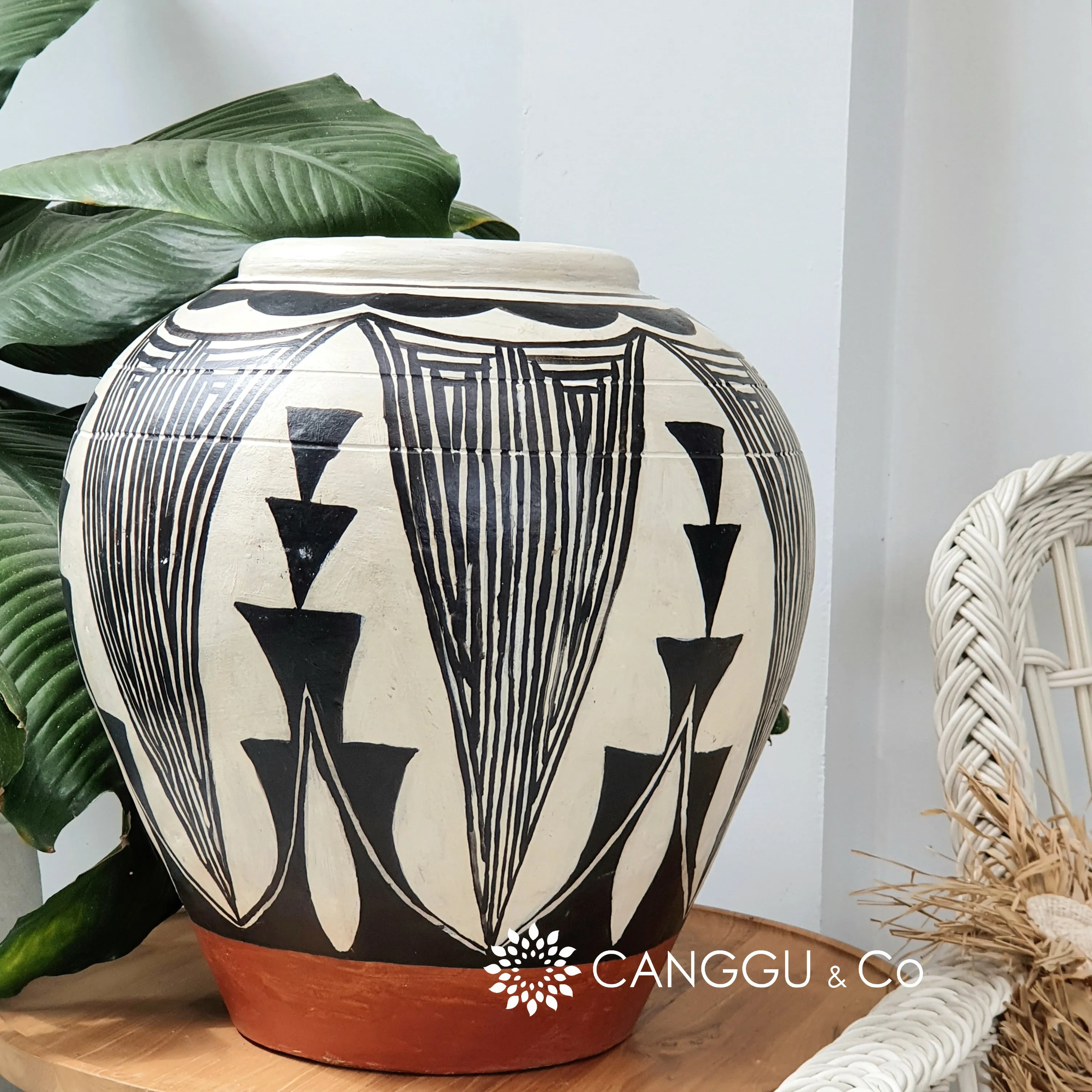 Ethnic Terracotta Pot