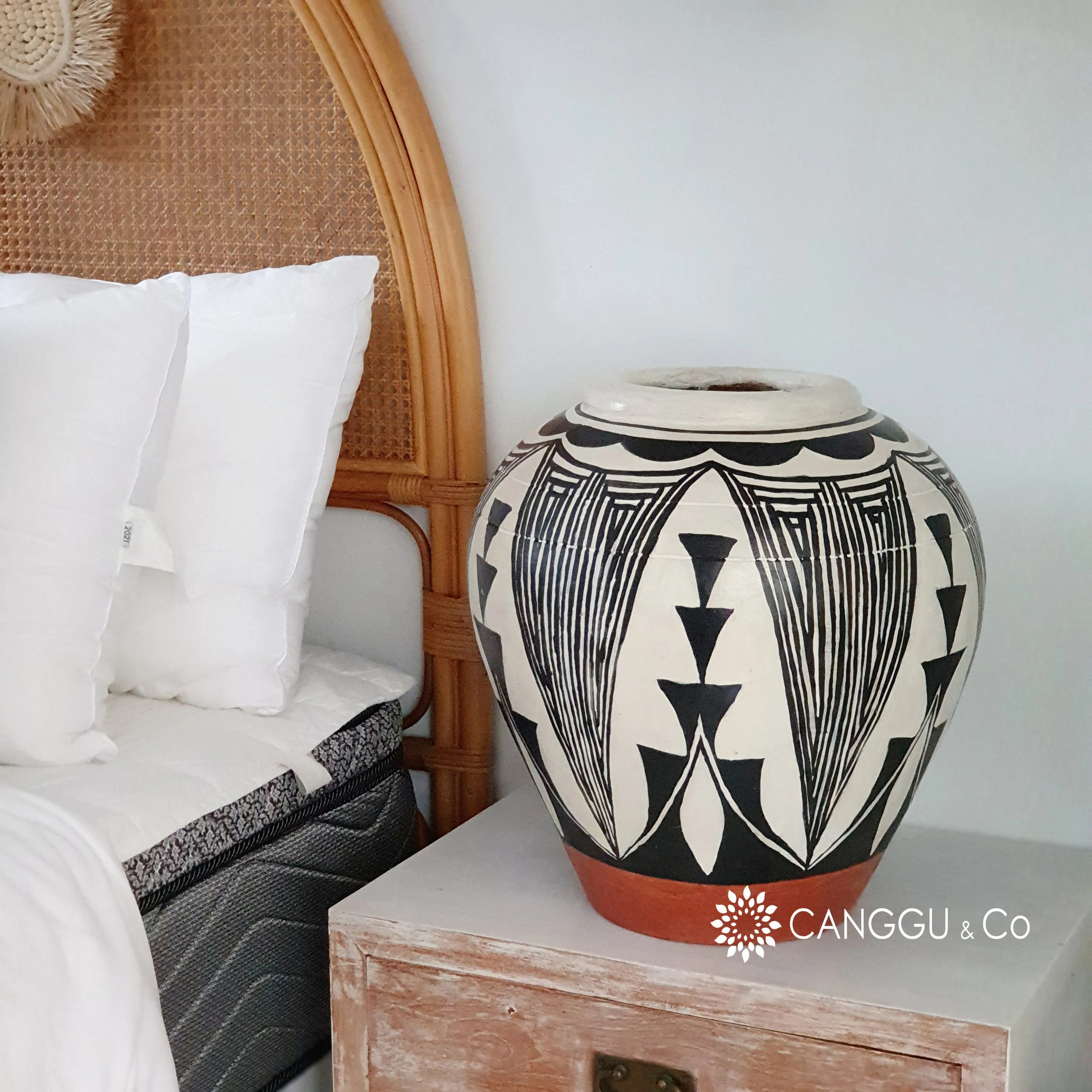 Ethnic Terracotta Pot