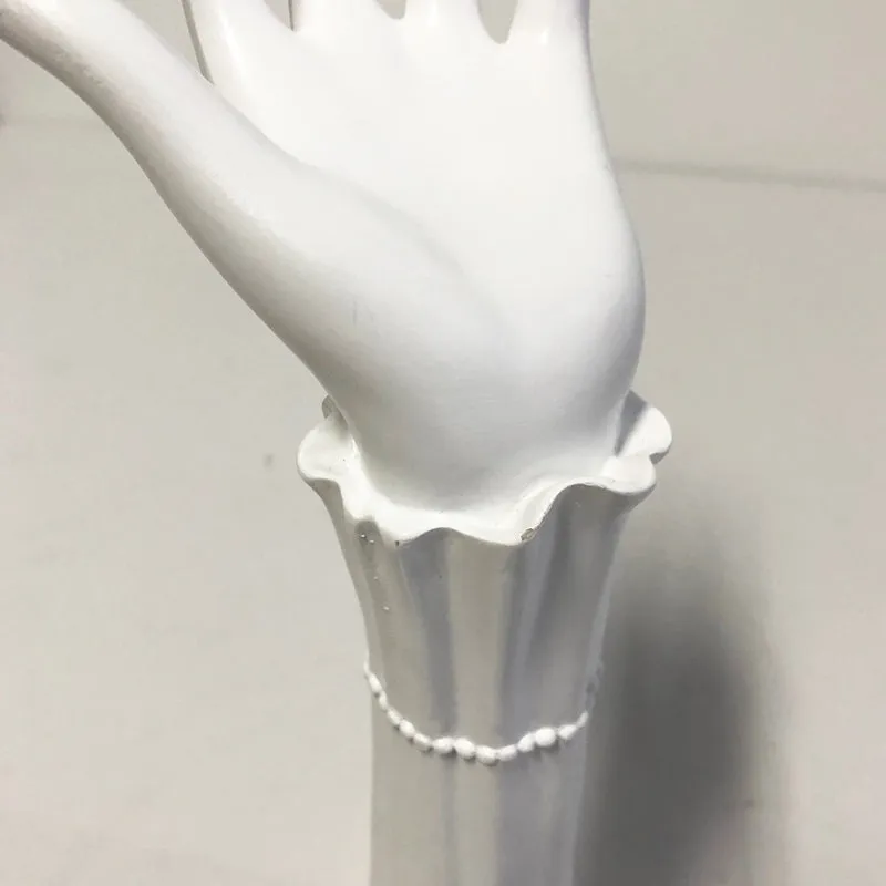 Hand Gwen