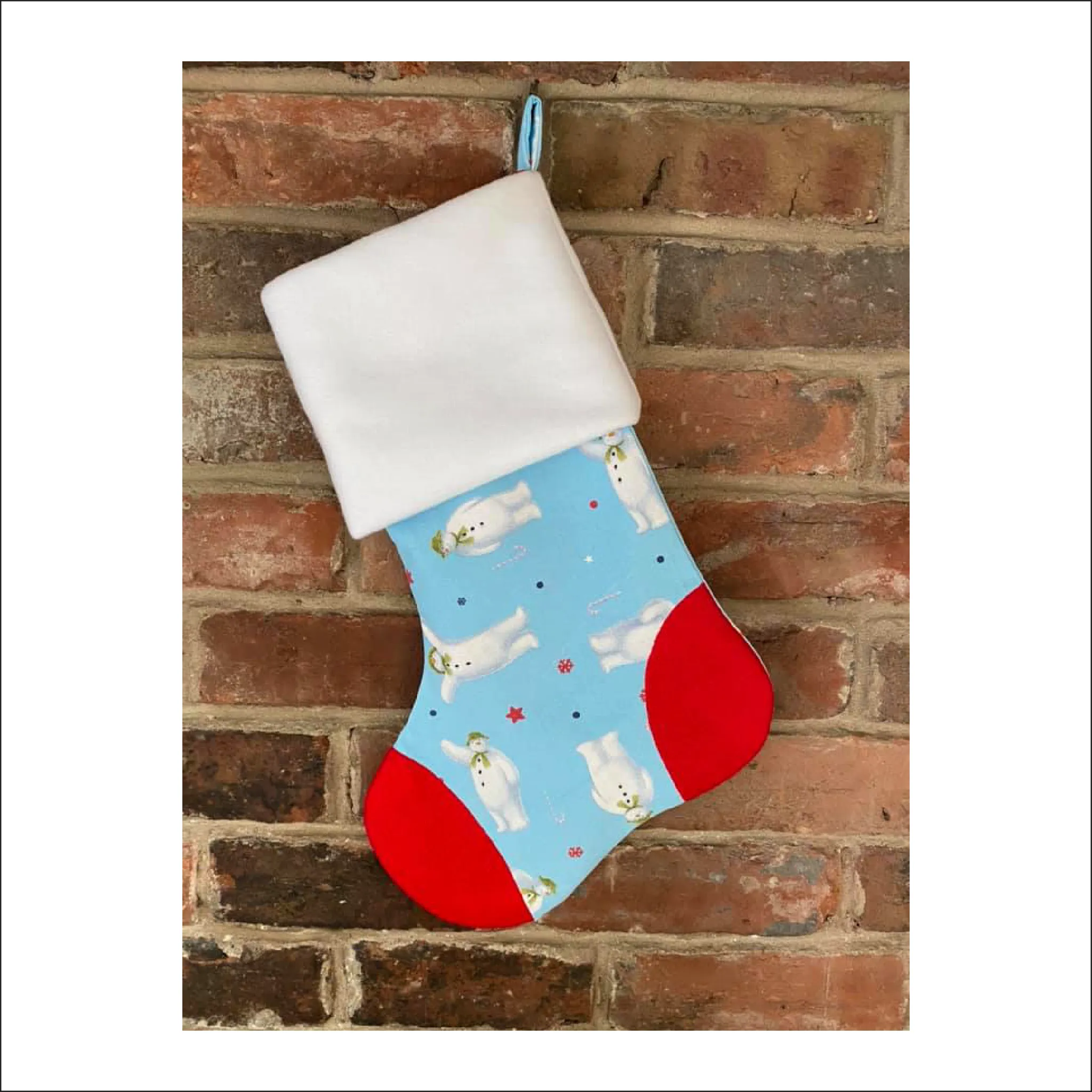 Holly Jolly Stocking | Free Pattern Pieces | Beginner Level Sewing Pattern