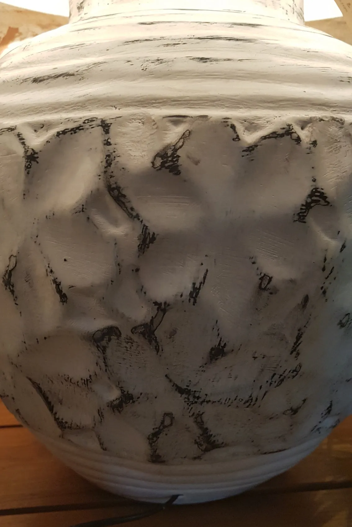 Large Whitewash Frangipani Pottery Table Lamp