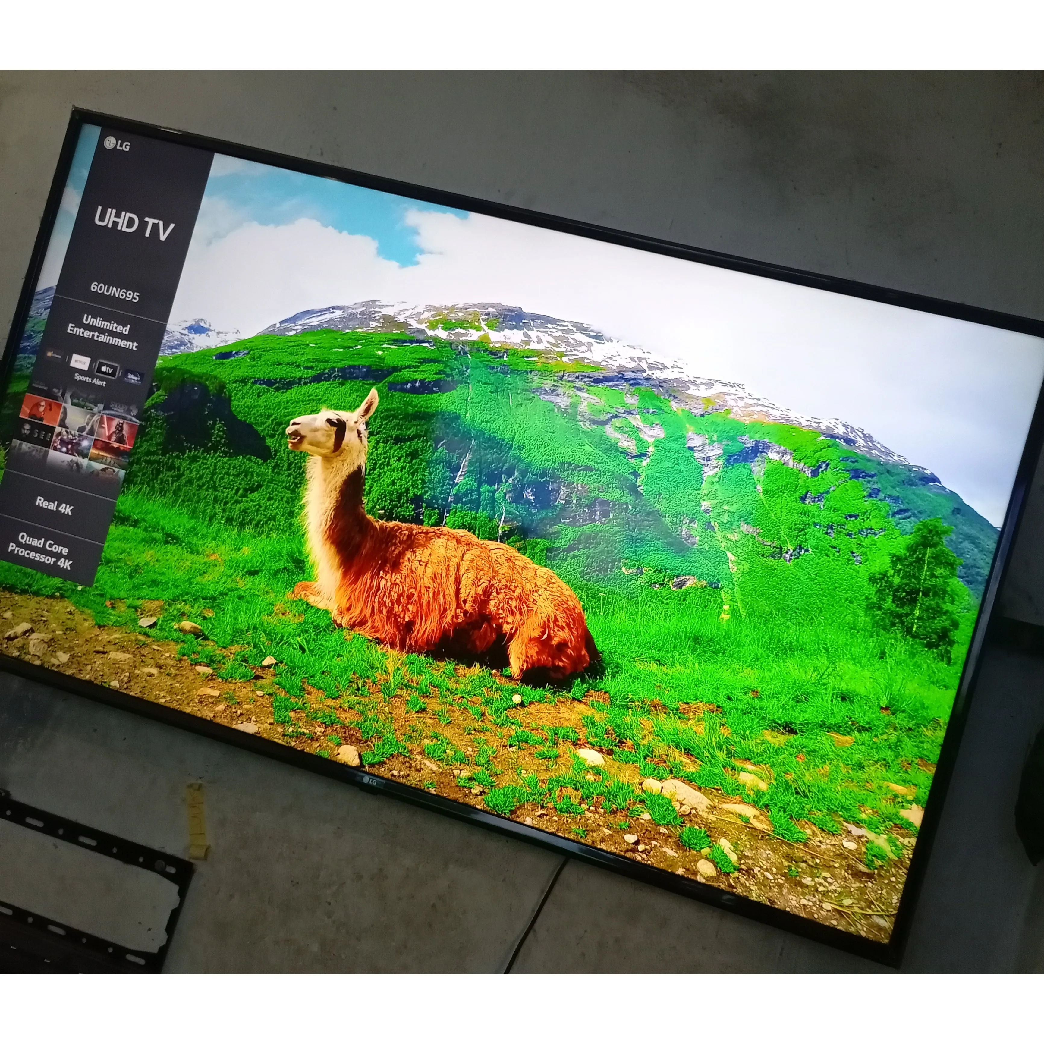 LG 60 Inch 60UN69 webOS ThinQ AI 4K UHD HDR IPS Smart TV (Apple AirPlay) - Foreign Used