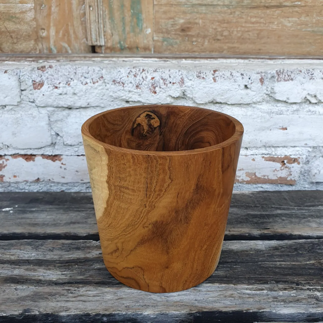 Natural Wooden Teak Pots