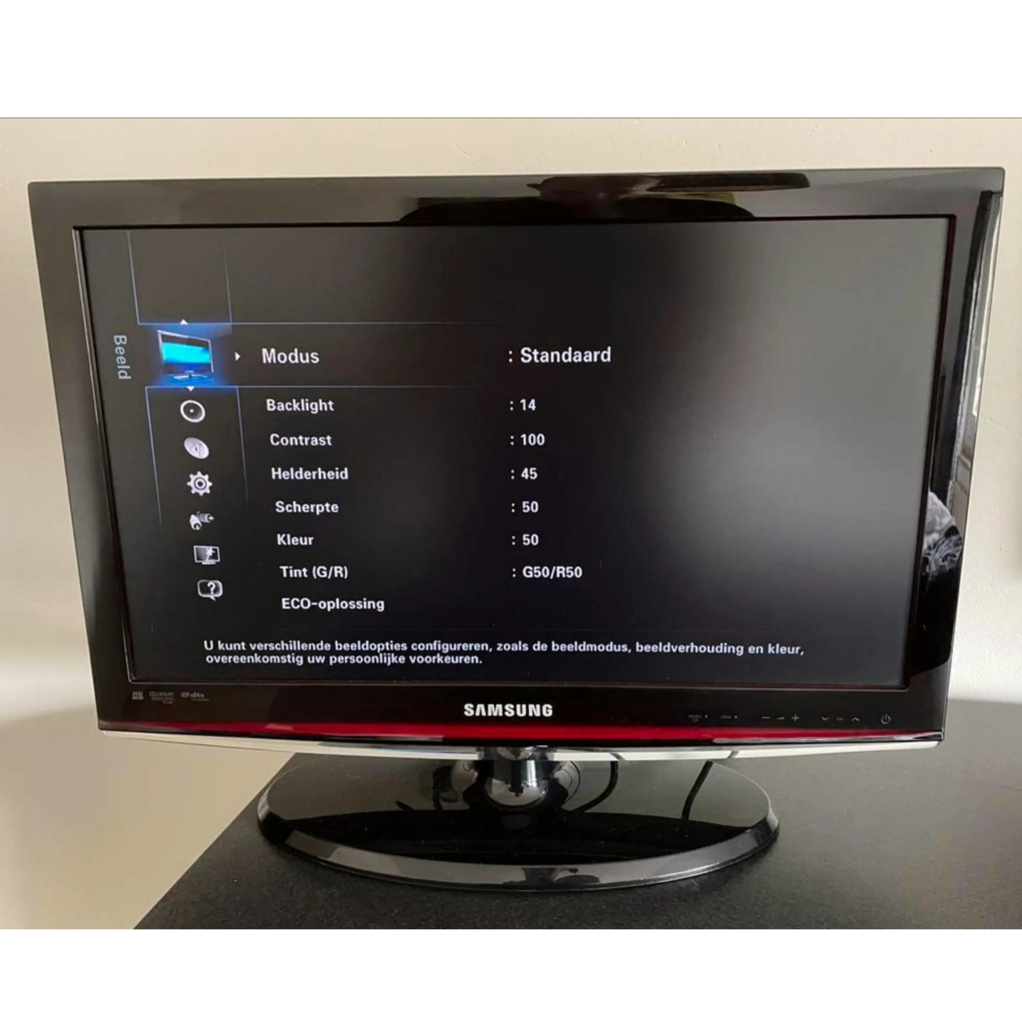SAMSUNG 22 Inch LE22C450E1W LCD TV   USB - London Used