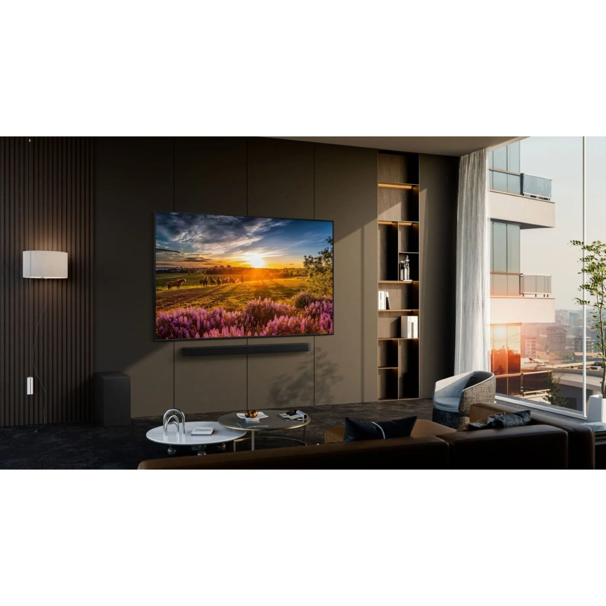 Samsung 43" QLED 4K Smart (QN43Q60DAFXZC) - Black