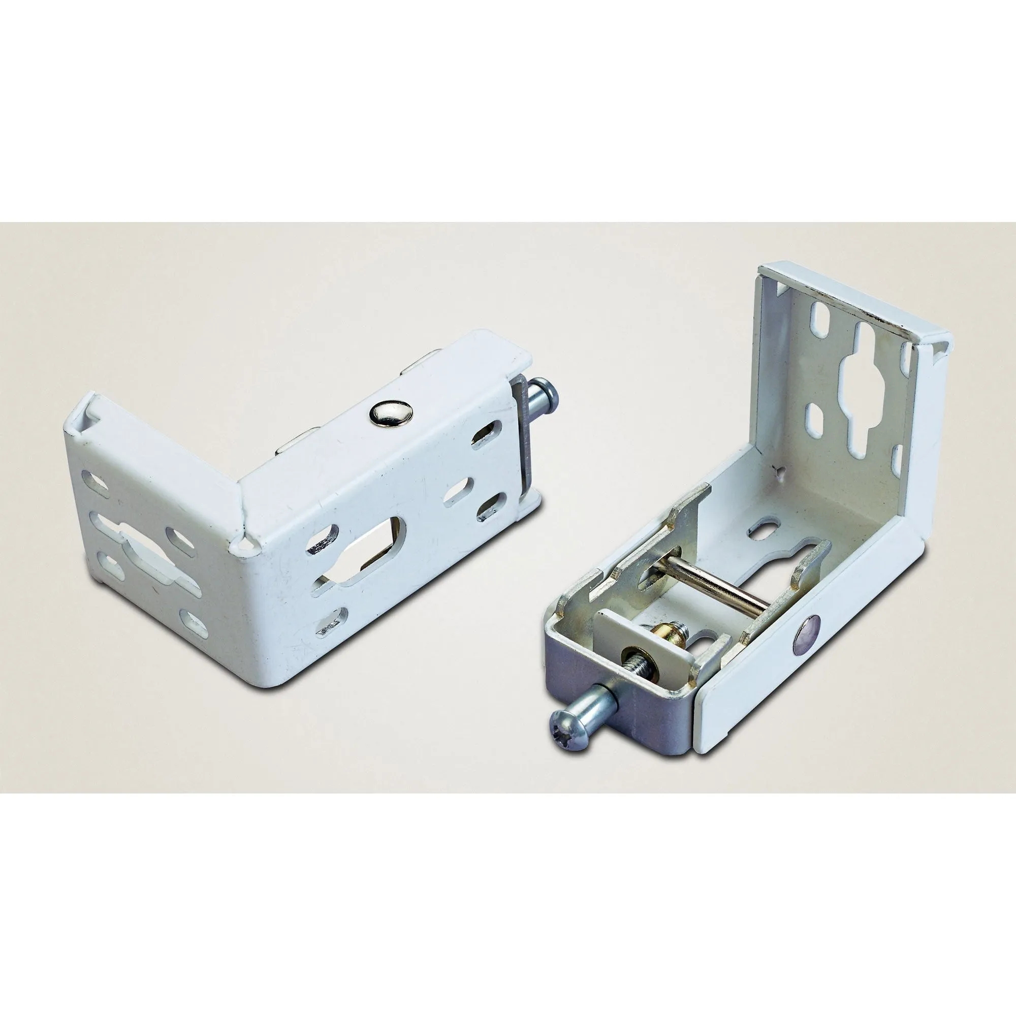 Severtson Screens Cinema Series 200" (174.3" x 98.1") HDTV [16:9] Matte White GE169200MW