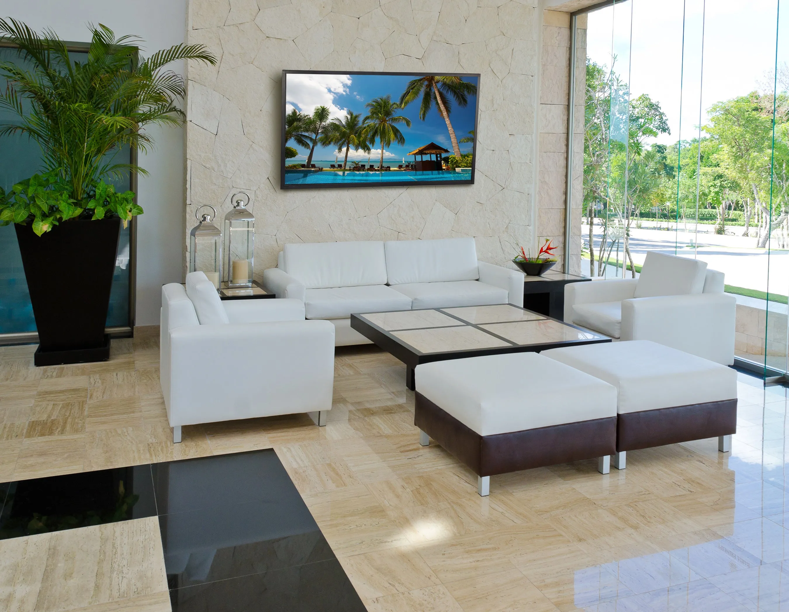 SmartMount<sup>®</sup> Universal Tilt Wall Mount for 46" to 90" Displays