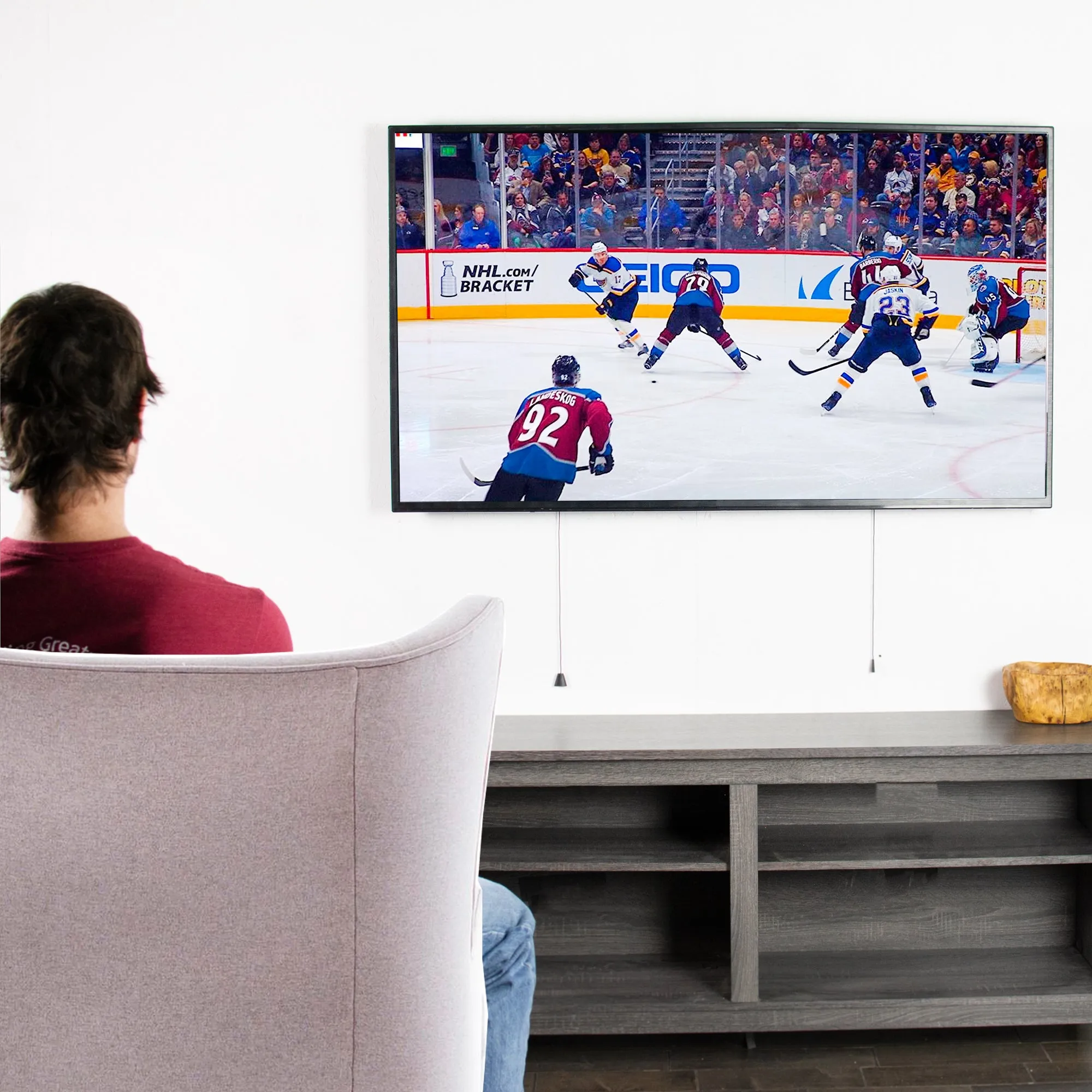 Ultra Heavy Duty Wall Mount for 43" to 90" TVs