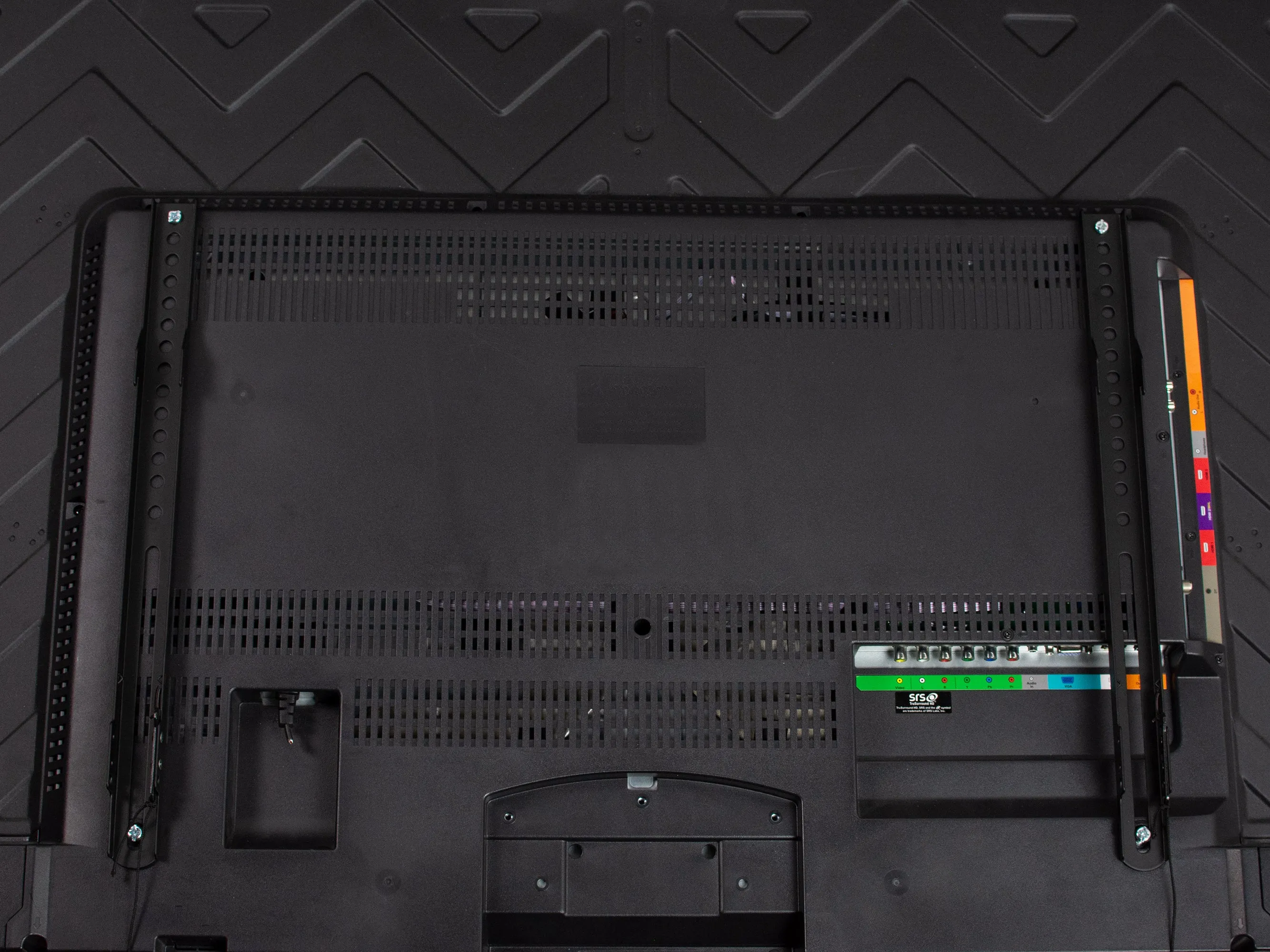 Ultra Heavy Duty Wall Mount for 43" to 90" TVs