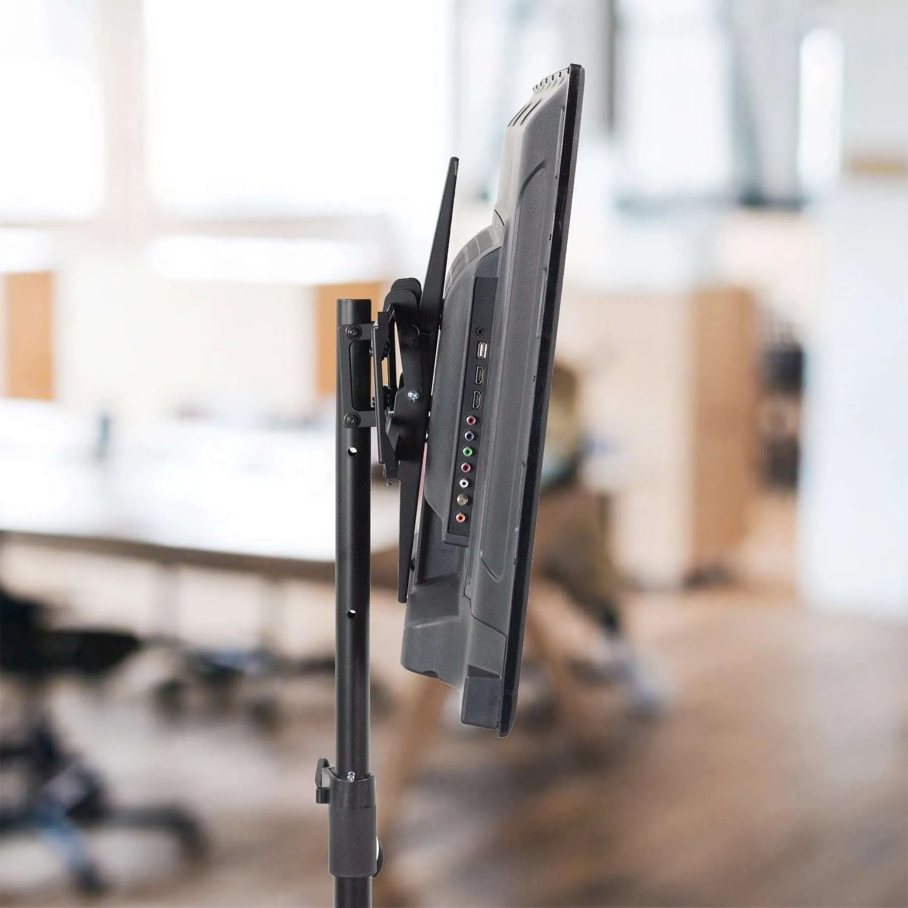 VIVO Portable Tripod for 32” to 55” TVs, STAND-TV55T